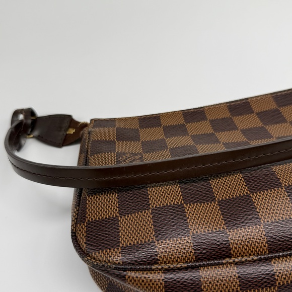 Auth Louis Vuitton Damier Pouchette Accessories Brown Checker small shoulder bag - Picture 5 of 13